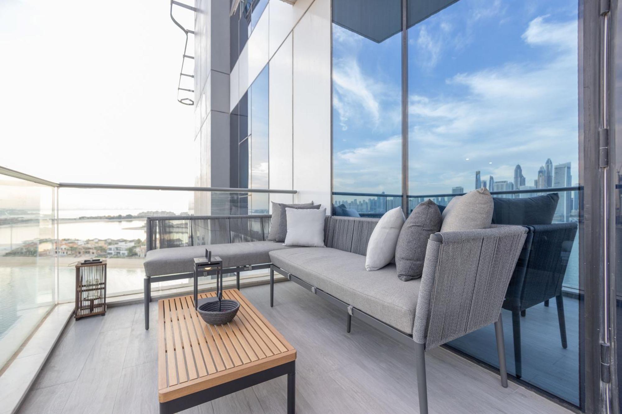 Oceana Residences, The Palm Jumeirah - Mint Stay Dubai Exterior photo