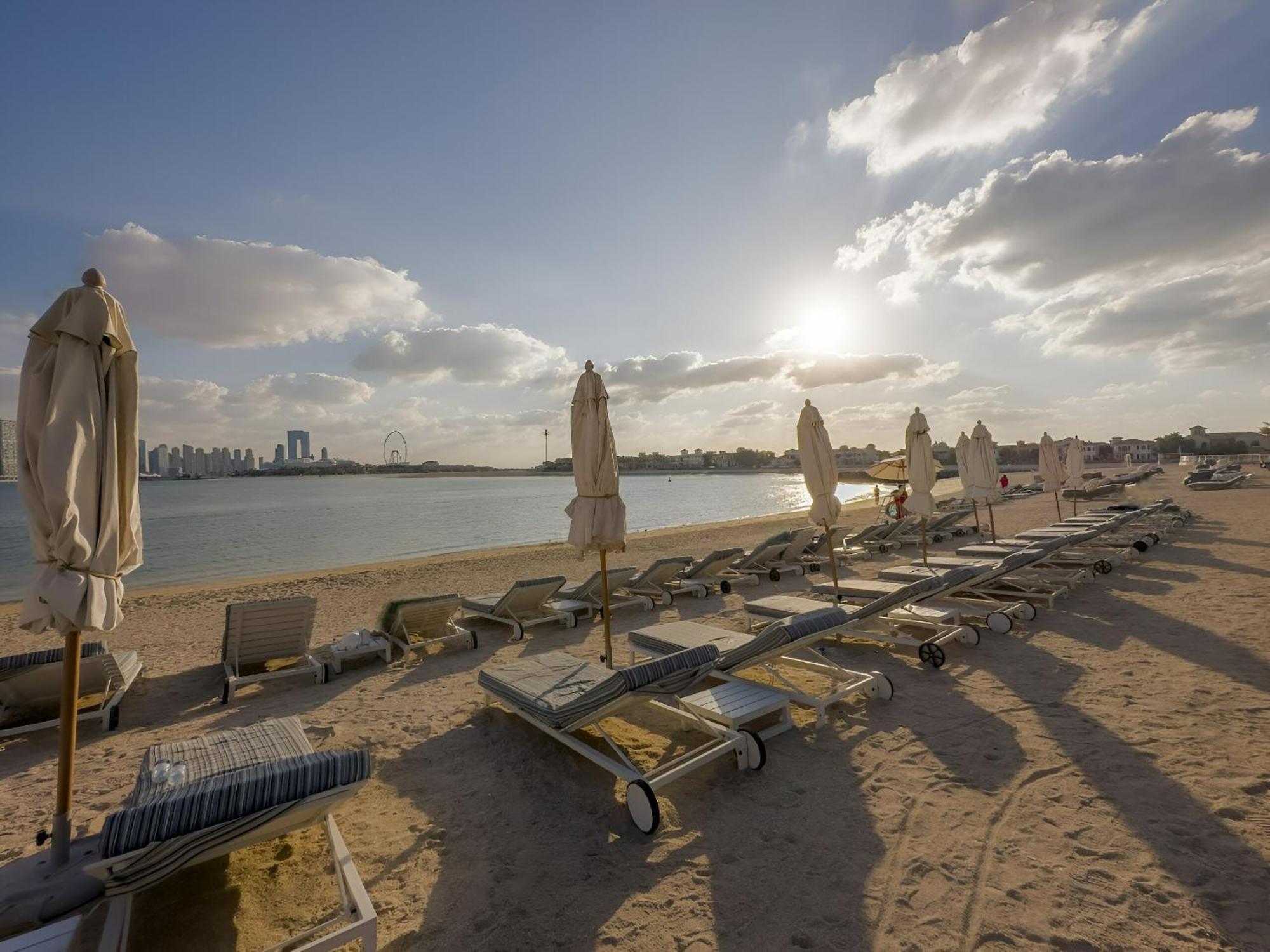 Oceana Residences, The Palm Jumeirah - Mint Stay Dubai Exterior photo